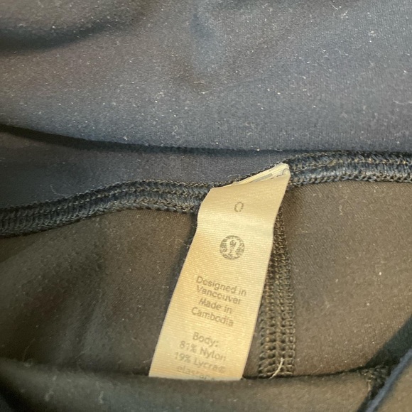 Lululemon nulu leggings 25 high rise - Picture 3 of 3